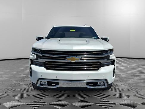 Used 2020 Chevrolet Silverado 1500 High Country w/ Technology Package AWD/4WD image 7