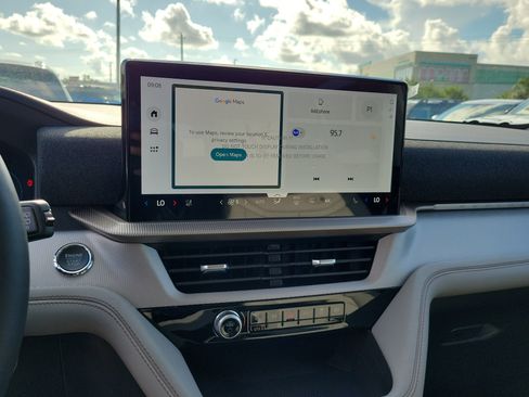 New 2026 Ford Explorer Active w/ Active Comfort Package RWD image 17