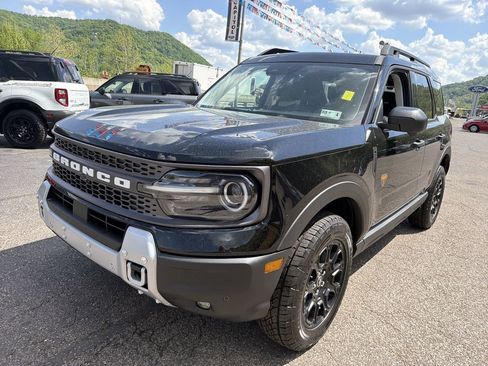 New 2026 Ford Bronco Sport Badlands AWD/4WD image 9