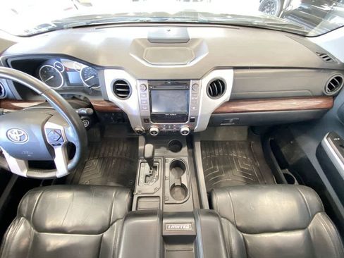 Used 2017 Toyota Tundra Limited image 24