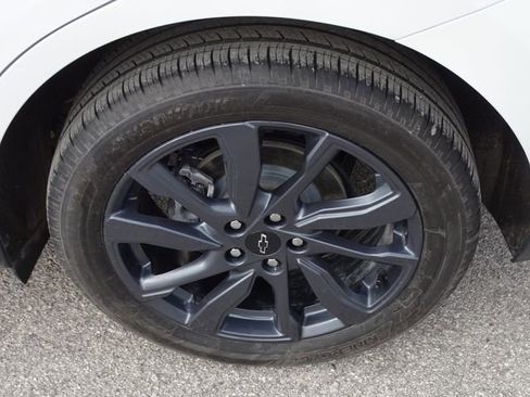 Used 2024 Chevrolet Equinox RS image 16