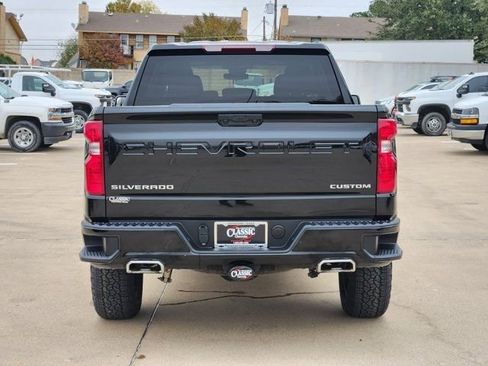 Used 2024 Chevrolet Silverado 1500 Custom Trail Boss image 14