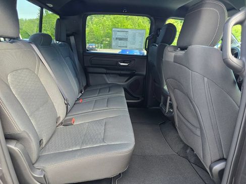New 2026 RAM 1500 Express AWD/4WD image 22