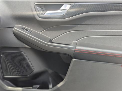 Used 2023 Ford Escape ST-Line w/ Tech Pack #1 image 30