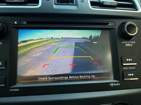 Used 2017 Subaru Forester 2.5i w/ Alloy Wheel Package image 8