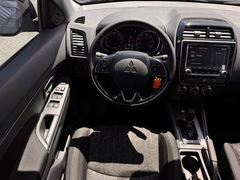 New 2026 Mitsubishi Outlander Sport LE AWD/4WD image 18
