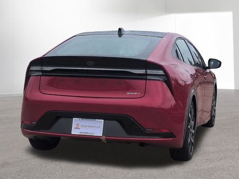 Certified 2025 Toyota Prius Plug-In Hybrid image 5