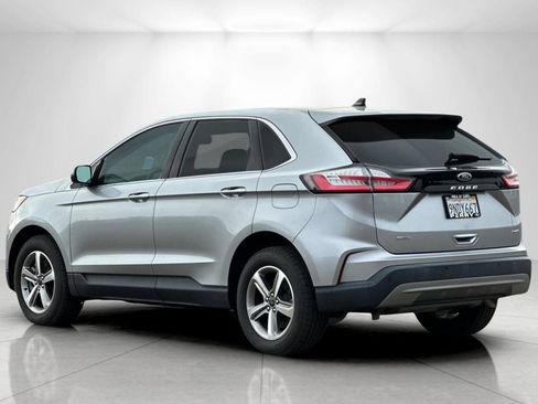 Certified 2024 Ford Edge SEL w/ Convenience Package AWD/4WD image 5