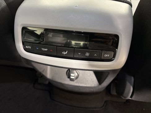 Used 2022 Hyundai Palisade SEL image 20