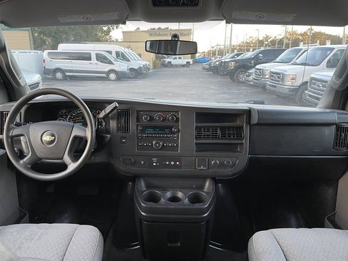 Used 2017 Chevrolet Express 3500 LT w/ LT Preferred Equipment Group image 5