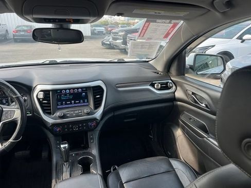 Used 2017 GMC Acadia SLT FWD image 43