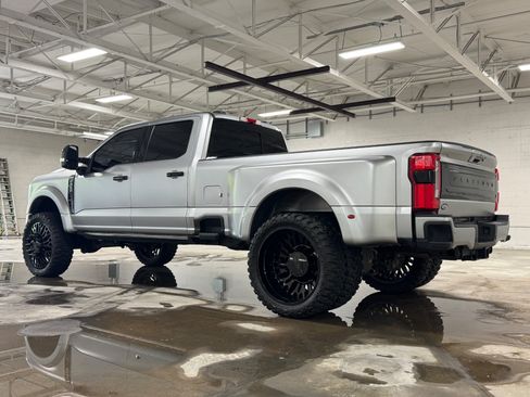 Used 2024 Ford F450 Platinum w/ Camper Package AWD/4WD image 41