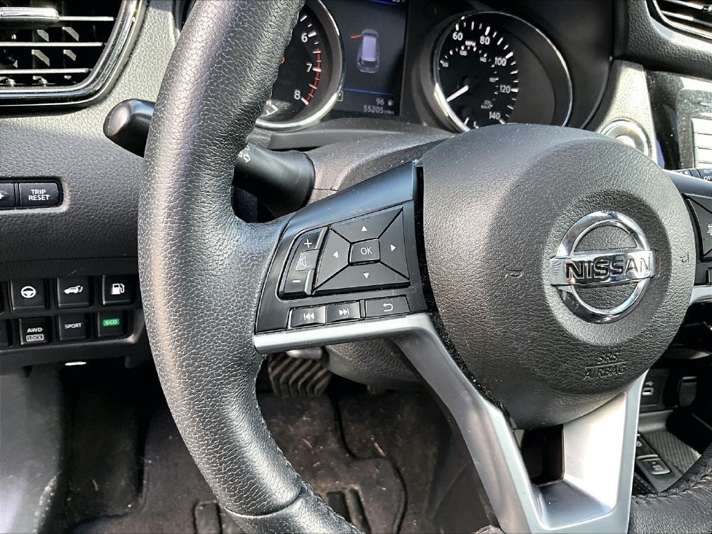 Used 2020 Nissan Rogue SL w/ Premium Package AWD/4WD image 19