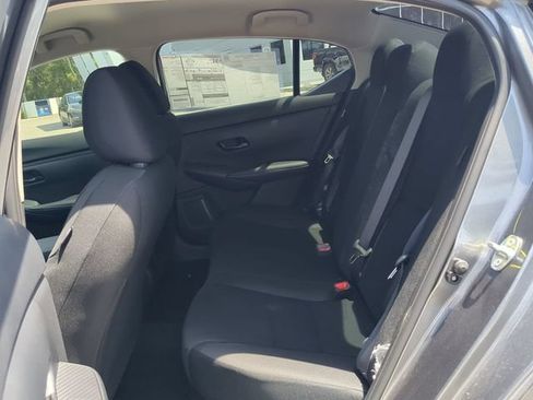 Used 2025 Nissan Sentra S FWD image 19