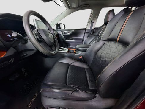 Used 2019 Toyota RAV4 Adventure AWD/4WD image 13
