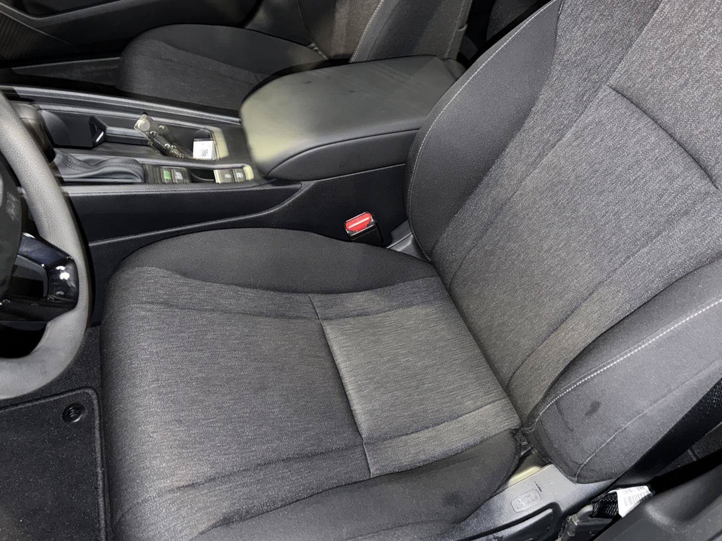 Used 2025 Honda Accord LX image 28