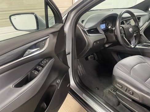Used 2023 Buick Enclave Essence w/ Experience Buick Package image 10