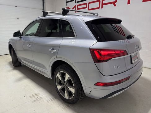 Used 2023 Audi Q5 2.0T Premium w/ Convenience Package image 5