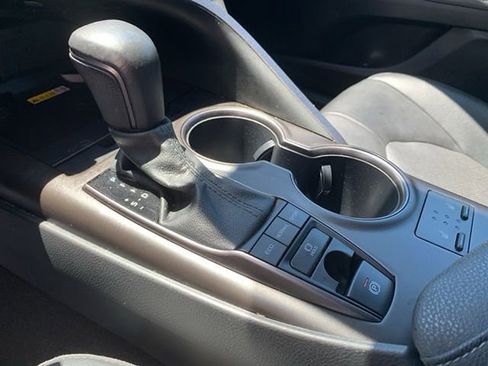 Used 2023 Toyota Camry XSE image 29