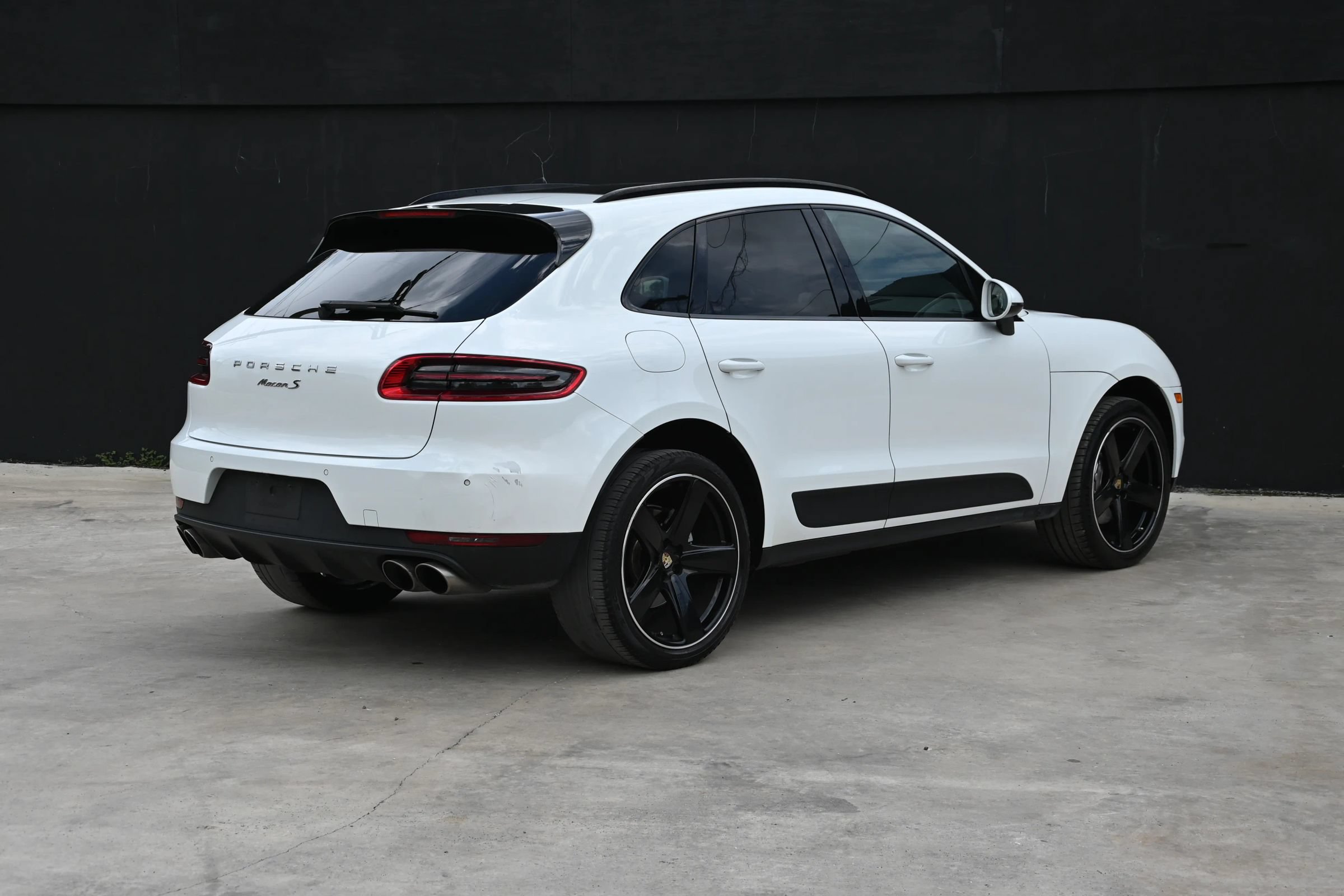 Used 2016 Porsche Macan S AWD/4WD image 7