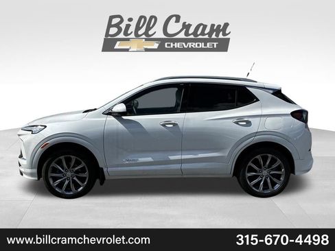 Used 2025 Buick Encore GX Avenir w/ Avenir Technology Package AWD/4WD image 46