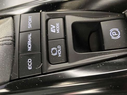 Used 2026 Toyota Camry SE image 20