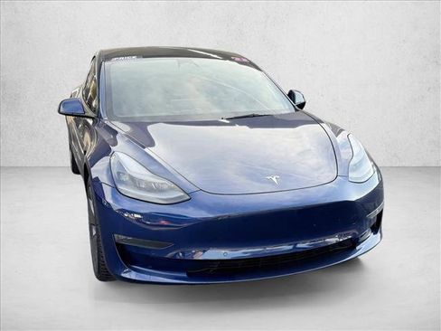 Used 2022 Tesla Model 3 Long Range image 3