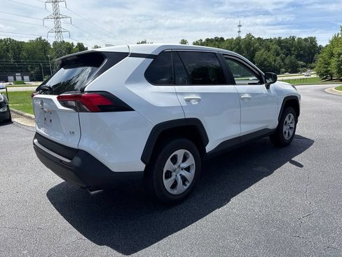 Used 2023 Toyota RAV4 LE FWD image 5