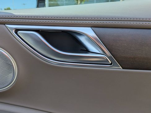 Used 2022 Genesis GV80 3.5T Advanced + AWD/4WD image 38