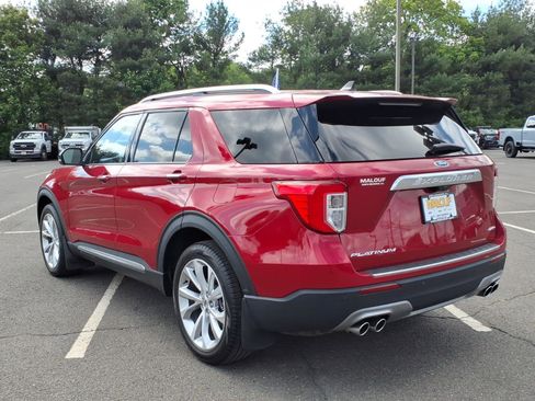 Certified 2022 Ford Explorer Platinum w/ Equipment Group 601A AWD/4WD image 4