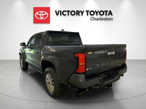 New 2025 Toyota Tacoma Limited image 4