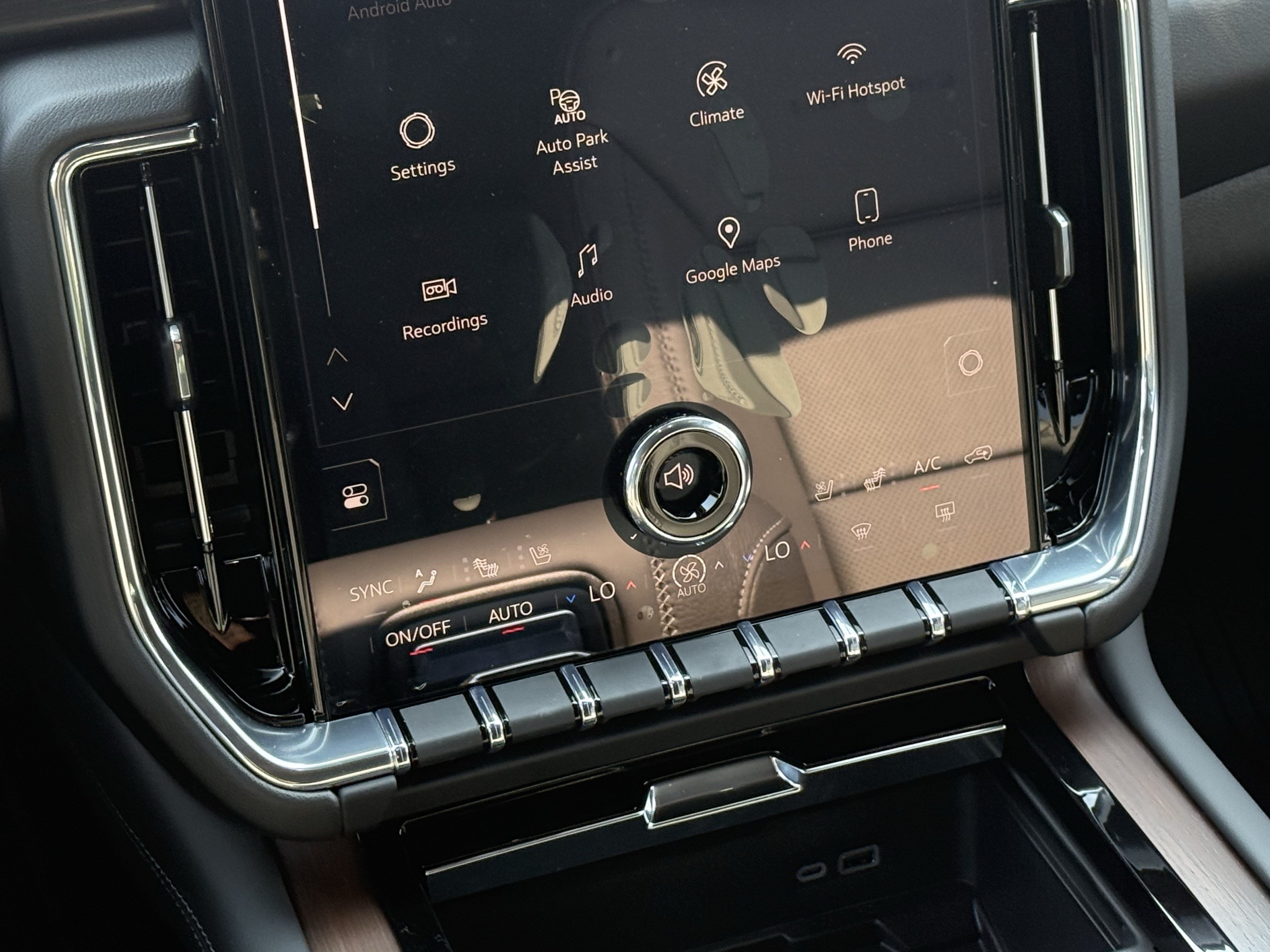 New 2027 GMC Yukon Denali w/ Sun & Power Step Package RWD image 14