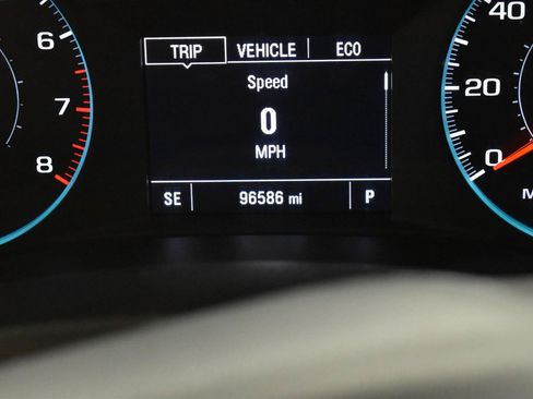 Used 2023 Chevrolet Malibu LT w/ Driver Confidence Package FWD image 24
