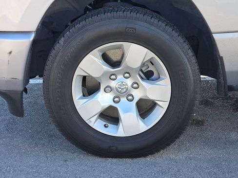 Used 2024 RAM 1500 Big Horn w/ Trailer Tow Group AWD/4WD image 4