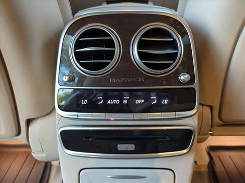 Certified 2020 Mercedes-Benz Maybach S 560 4MATIC image 18