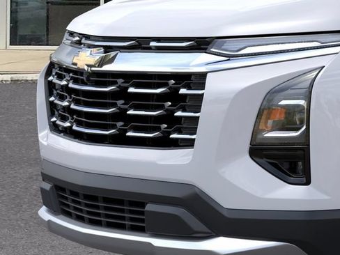 New 2027 Chevrolet Equinox LT w/ Safety and Technology Package FWD image 13