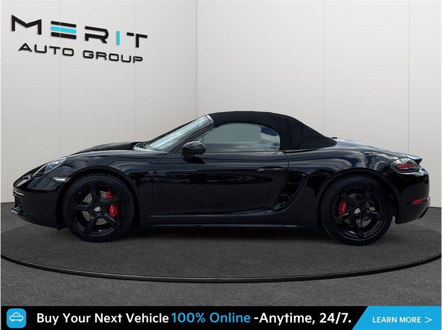Used 2017 Porsche 718 Boxster S RWD image 5