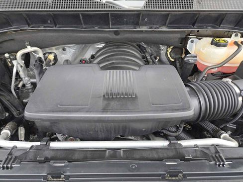 Used 2019 Chevrolet Silverado 1500 LTZ image 30