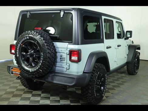 Used 2023 Jeep Wrangler Unlimited Sport AWD/4WD image 13