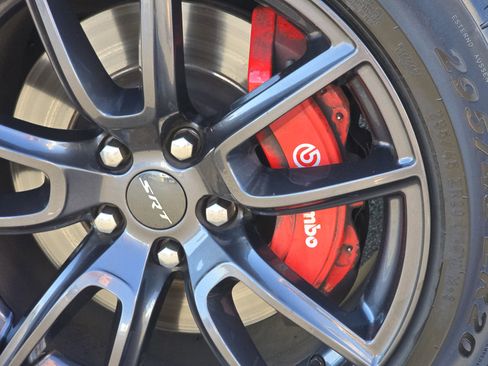 Used 2018 Dodge Durango SRT w/ SRT Interior Appearance Group image 9