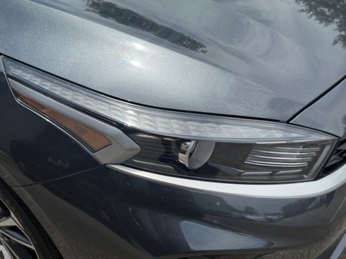 Used 2024 Kia Forte LXS w/ LXS Technology Package FWD image 37