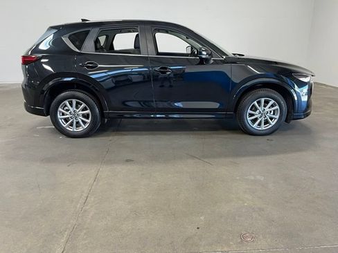 Used 2025 MAZDA CX-5 AWD 2.5 S w/ Preferred Package image 2
