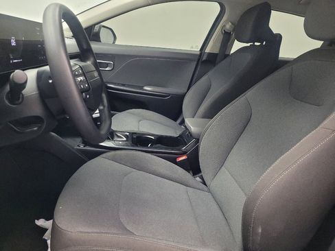 Used 2025 Kia K4 FWD image 17