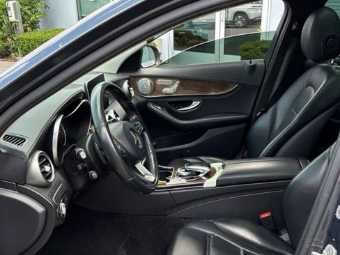 Used 2016 Mercedes-Benz C 300 4MATIC Sedan image 7