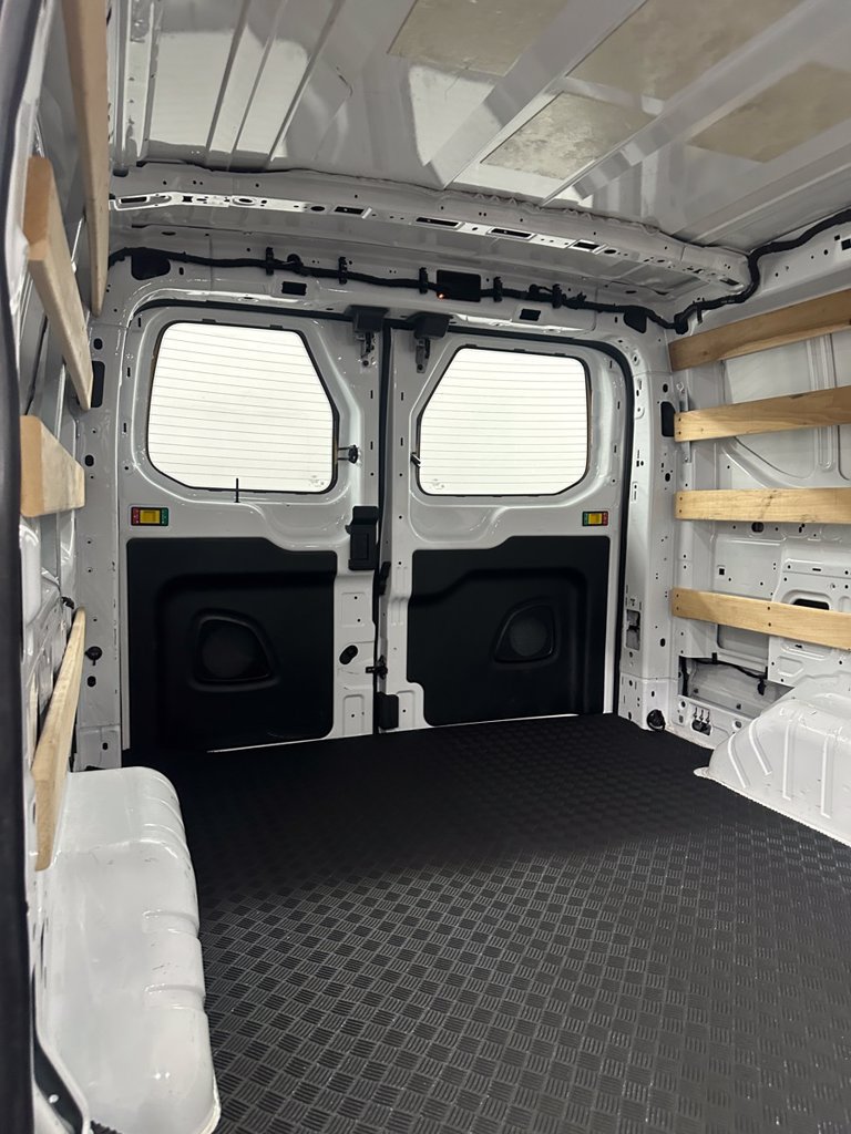 Used 2025 Ford Transit 250 Low Roof w/ Exterior Upgrade Package RWD image 25