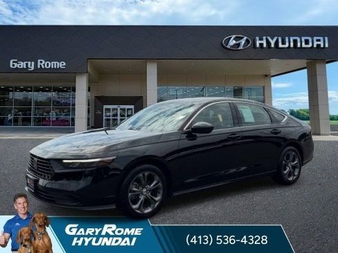 Used 2023 Honda Accord EX image 4
