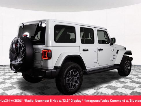 Used 2024 Jeep Wrangler Sahara w/ Technology Group image 18