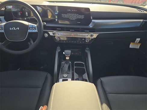 New 2025 Kia Telluride S image 17