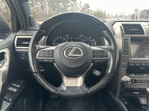 Used 2021 Lexus GX 460 Premium w/ Premium Package image 23