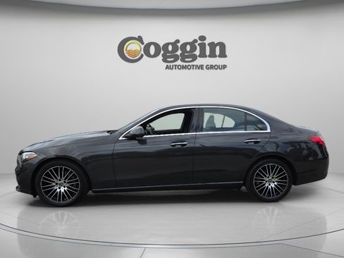 Used 2026 Mercedes-Benz C 300 Sedan image 2
